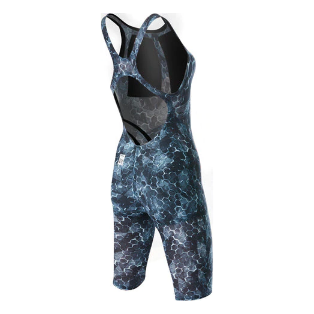 TYR Women’s Avictor Supernova | Open Back | Black Grey