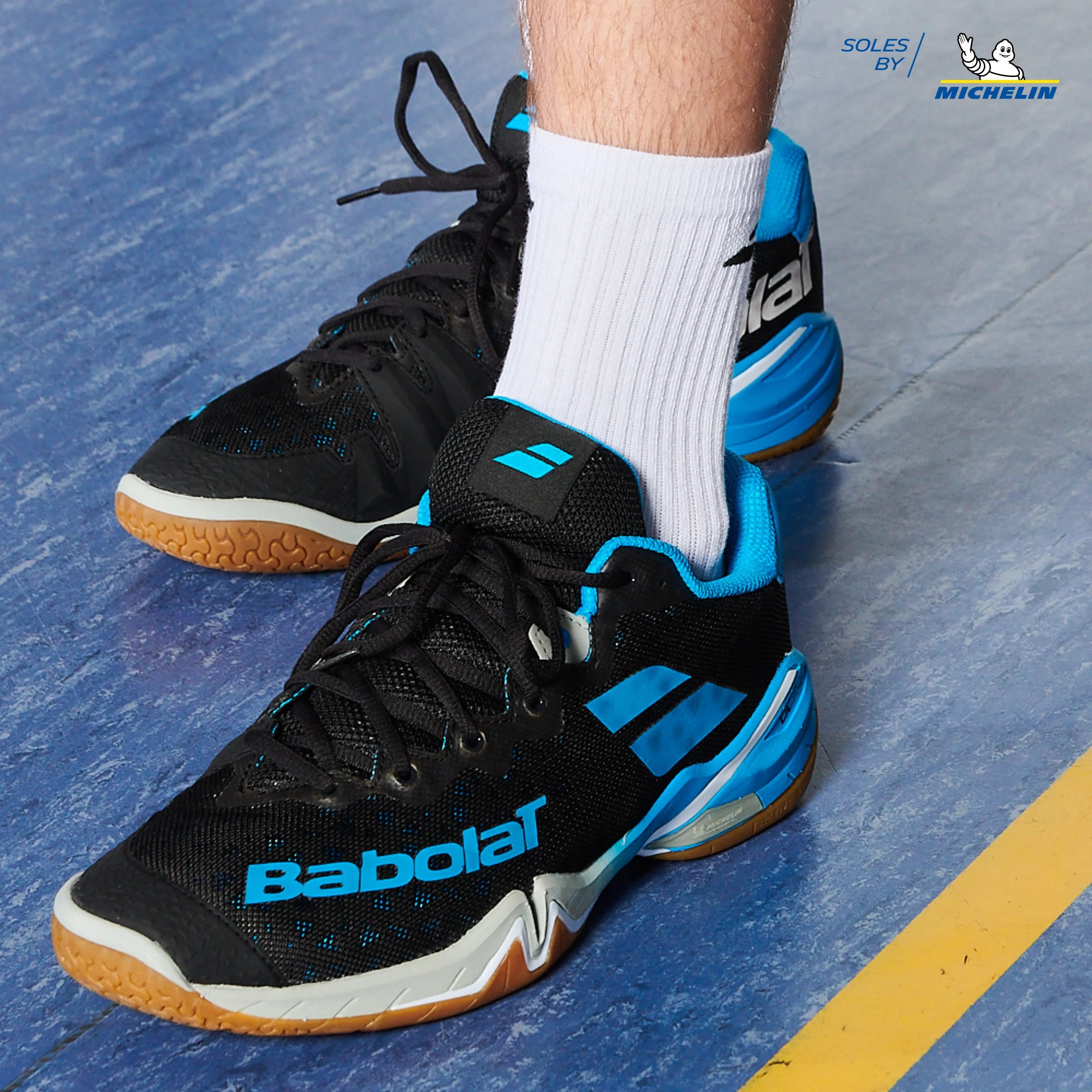 Babolat Men s Shadow Tour Badminton Shoes Black Blue